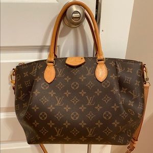 Louis Vuitton Turenne MM